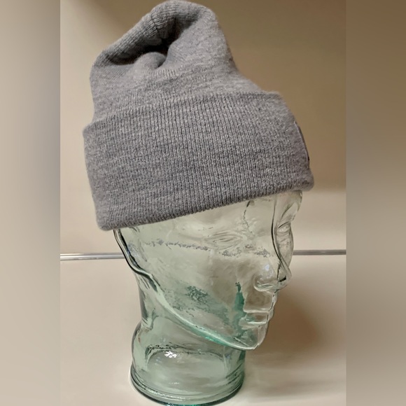 Adult Unisex Light Heather Grey CARHARTT Watch Cap Cuffed Acrylic Beanie Hat - Picture 4 of 11